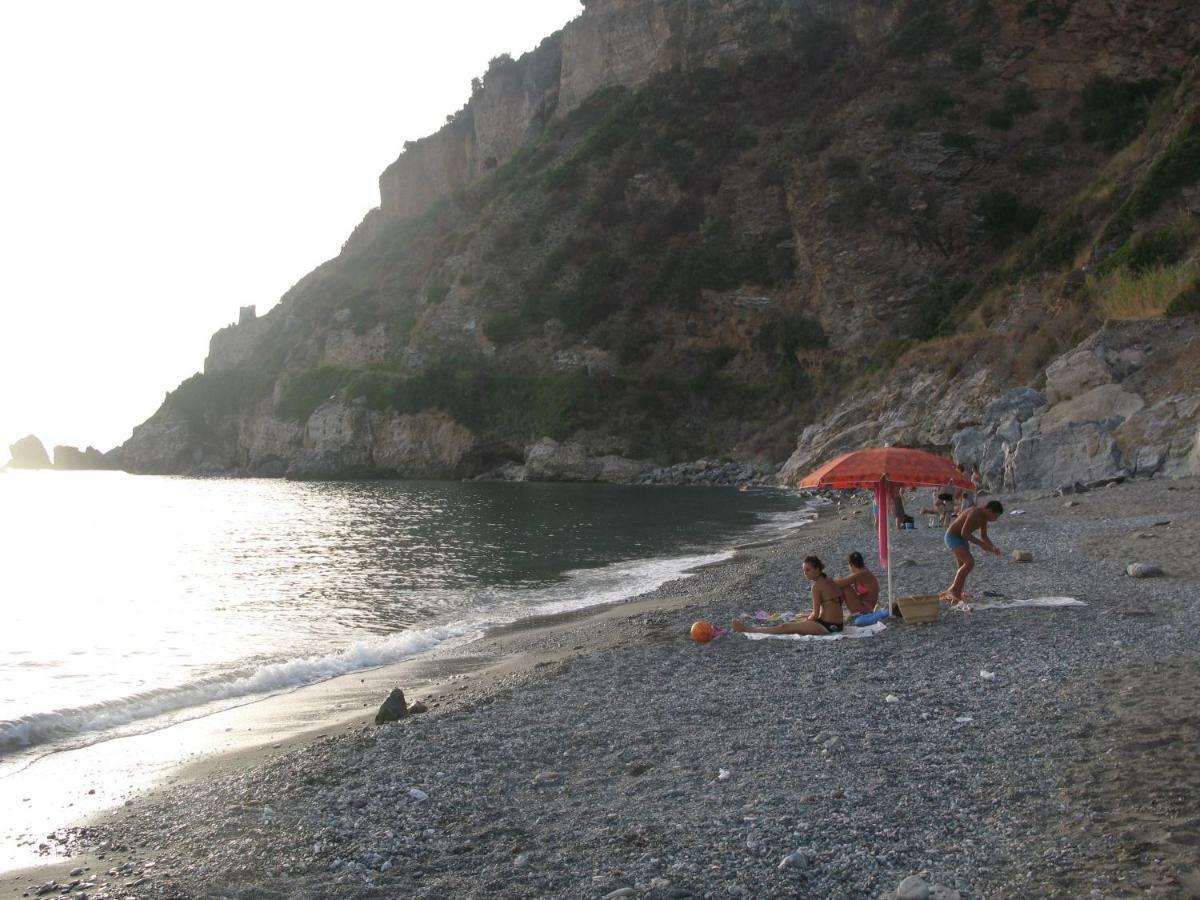 Azienda Agrituristica Le Terre Di San Leonardo Cetraro Esterno foto